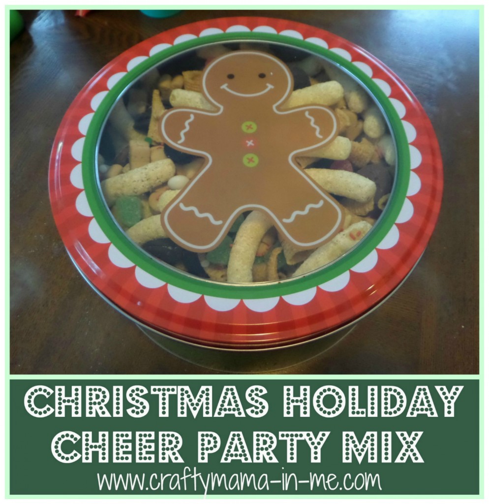 Easy to Make Christmas Holiday Cheer Party Mix